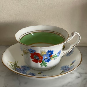 Tazza da tè e piattini vintage cinesi con design di fiordalisi e papaveri
