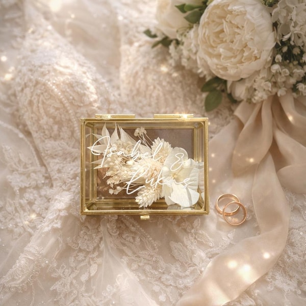 WEDDING | Small Ring Box | Ring Case | Gold | Personalized | Ring Holder | Dried Flowers