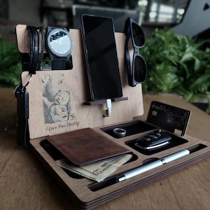 Docking Station with your Photo, Engrave Photo Docking Station Gifts For Dad, Personalized Desk Organizer, Birthday Gift, Father&#39;s Day Gift