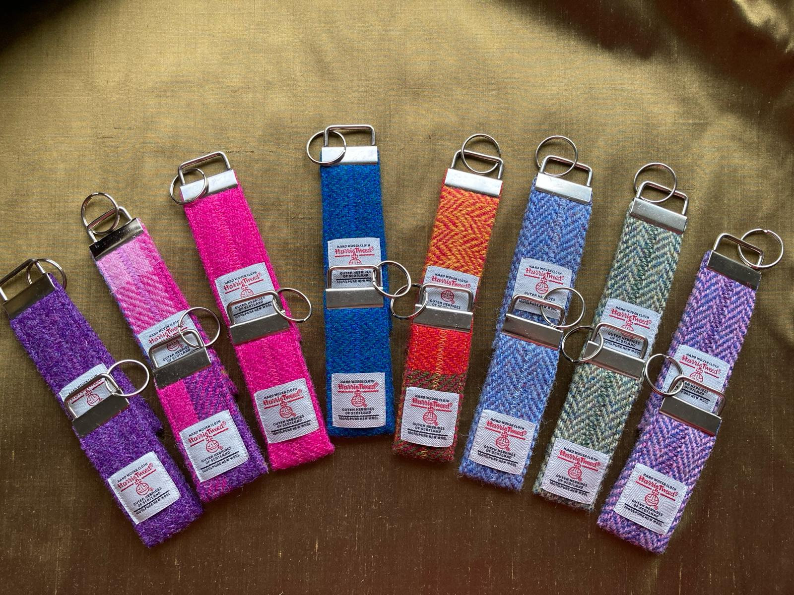 Porte-clés écossais // Porte-clés poignet Harris Tweed ou Tartan // Charm de sac // Porte-clés Highland // Fait main en Ecosse