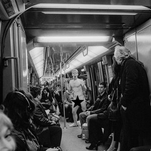 Désolé Dans Le Métro o It&#39;s Cold ARCHIVAL PRINT