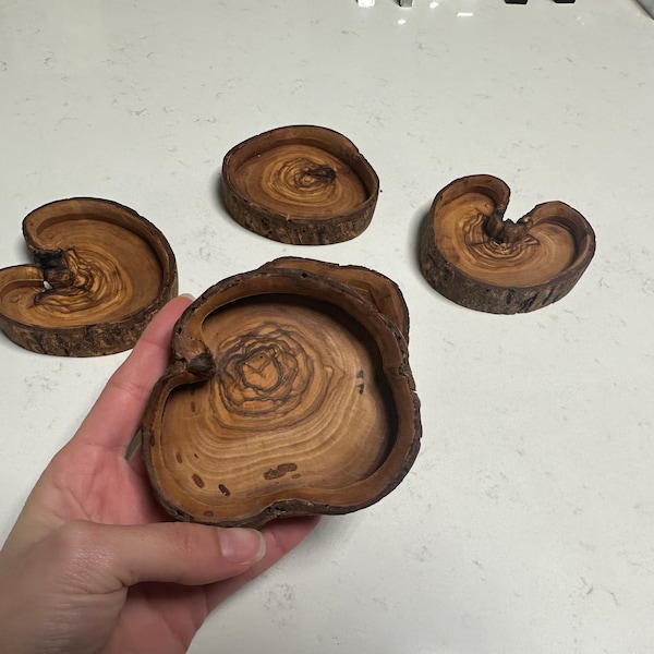 Small Wooden Bowls, Olive Wood Bowl, Pinch Bowl, Tiny Bowls, Wood Turn Bowls, Birthday Mom Gift, Christmas Gift, Gifts for Elderly