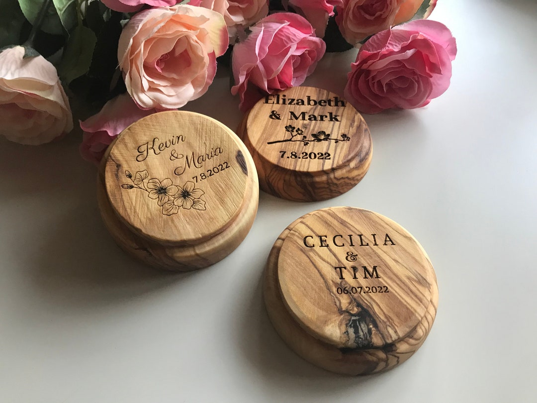 Rustic Wedding Favors Bulk, Unique Wedding Favors for Guests Wooden ...