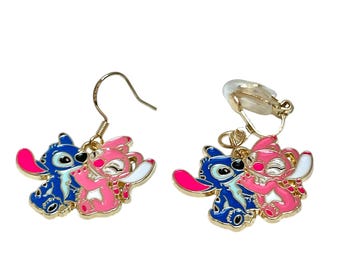 Pendientes colgantes o de clip con diseño de Stitch y ángel, chapados en oro o dorados, y llavero.