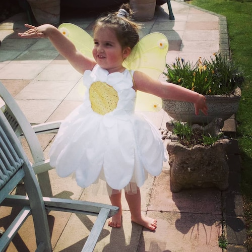 daisy princess dress Super Smash Bros. Ultimate Ball Gown Cosplay Costume The soft fabric and flared skirt give it an elegant twist that brings out the intricate design with a beautiful vibrancy Su Ma-o Princess Daisy Yellow