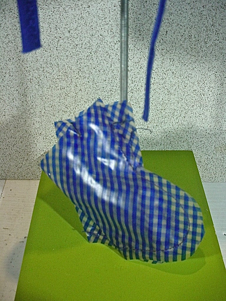 imperméable et capeline pour poupée Barbie - - Les tutos de