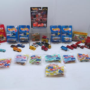 36 Piece Collection Vintage Match Box, Hot Wheels, Lesney,Husky and more, Including RARE 1967 Deora