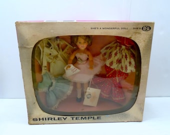 Raro set regalo guardaroba televisivo di Shirley Temple, 1958 IdealWe are