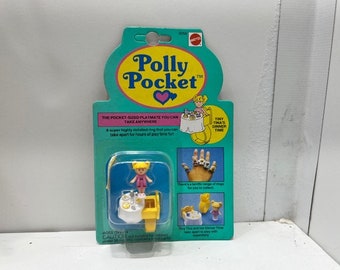 NRFC Mattel Polly Pocket Tiny Tina&#39;s Dinner Time Ring, 1989