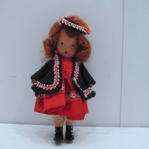 Nancy Ann Bisque Storybook Doll, One-Two Button My Shoe #113