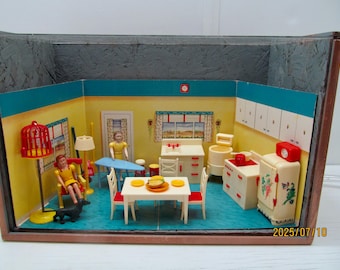 Renwal Kitchen in Display Case, 1940's