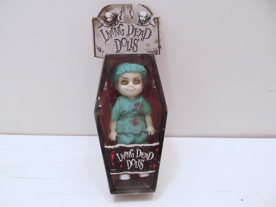 Living Dead Dollsミニドクター & ナース ビンテージ新品未開封 Living