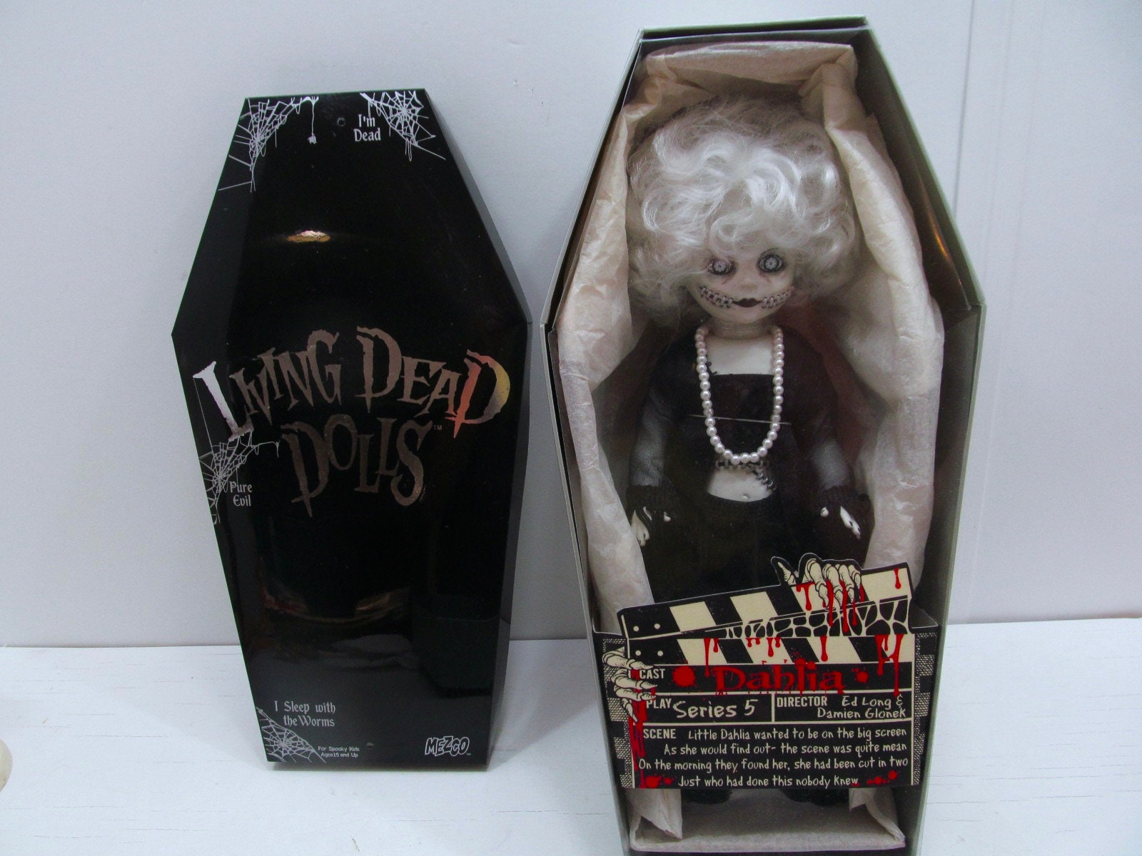 MIB Series 5 Dahlia Living Dead Doll - Etsy