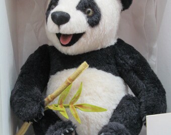 R-John-Wright-Bao-Bao-Panda-
