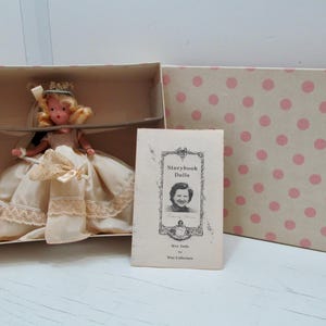 MIB Bisque Nancy Ann Storybook Doll, #190, A Shower Girl for April, 1940&#39;s
