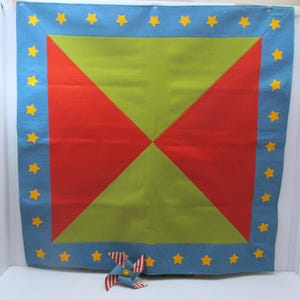 R John Wright Table Topper