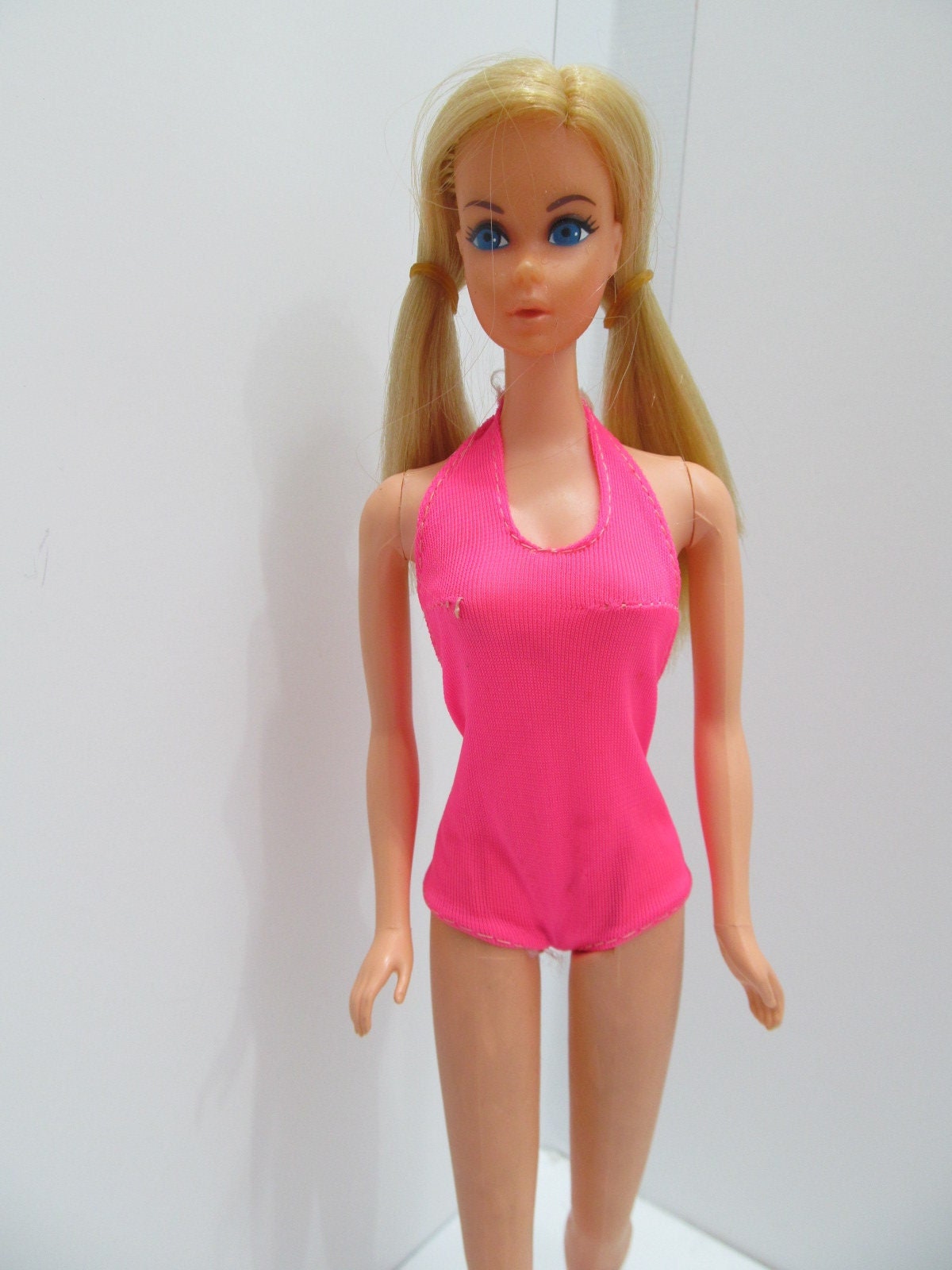 Vintage Rare Mattel Baggie Action Barbie Doll, 1976