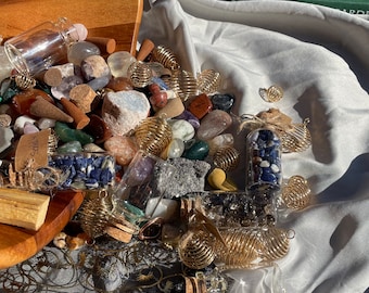 Mystic Mystery Crystal Scoop