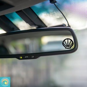 Shell Decal, Scallop Shell, Beach Decal, Beach Lover, Rearview Mirror Decal, Mini Decal, Indoor/Outdoor Vinyl, Many Colors, FREE SHIPPING
