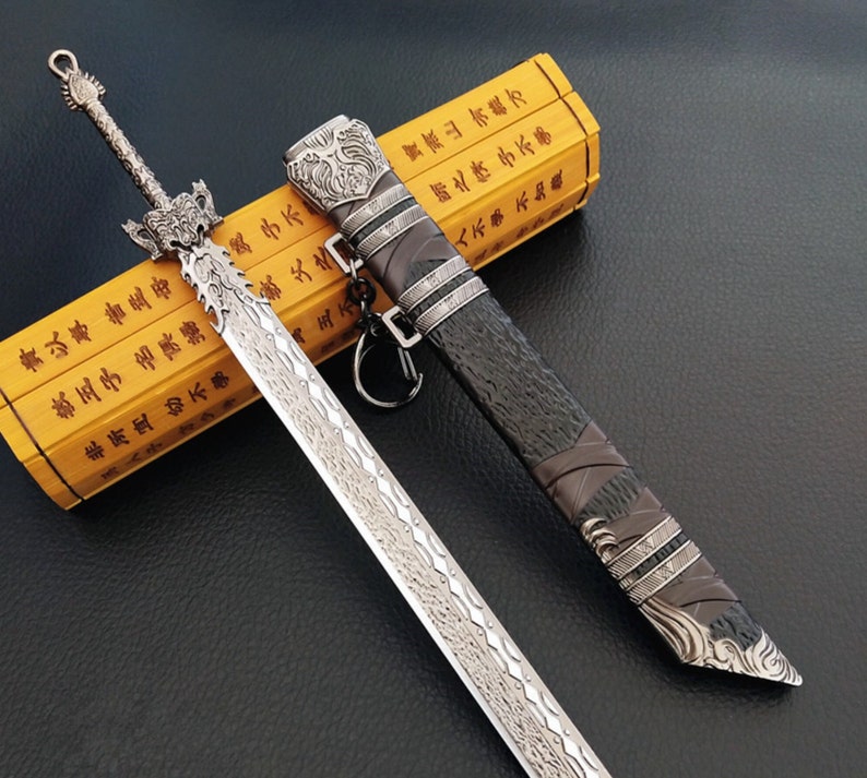 Handmade Anime Key Chain, Swords, Katana, Samurai, Anime Accessories, Samurai Armor, Gifts for