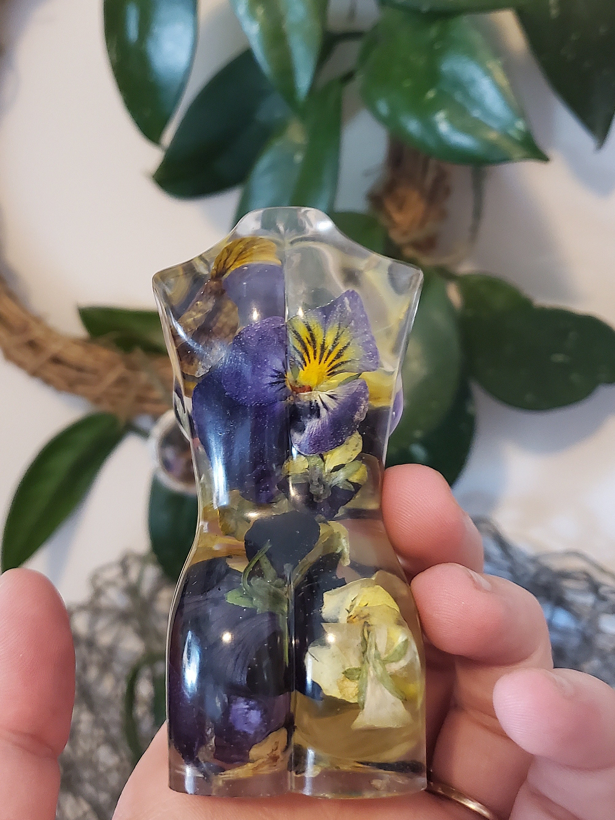 Goddess Statue Pregnancy Gift Pregnant Resin Pansy Resin Etsy Canada