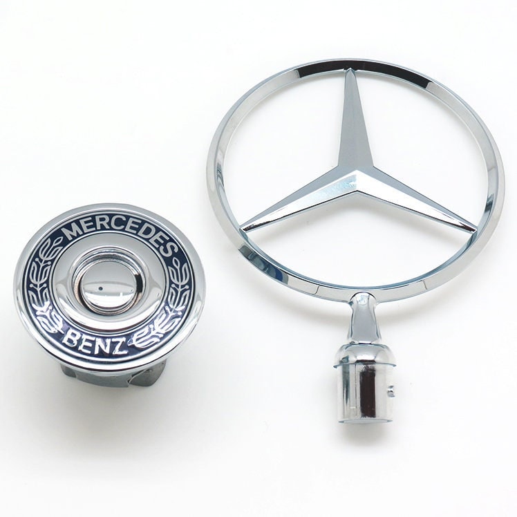 Motorhaube Emblem Abzeichen Stern für Mercedes, € 30,- (4020 Linz) -  willhaben