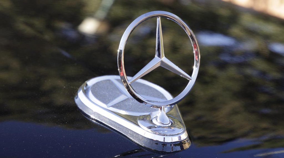 Stern Mercedes Benz Elektronisch Motorisiert mit Fernbedienung  Garantieemblem Offizielles Anti-Diebstahl-Abzeichen Offizielle  Fernbedienung 