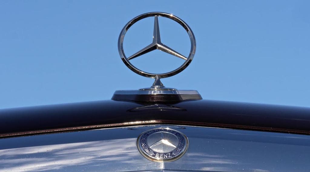 Etoile Mercedes Benz electronique motorisé avec commande a