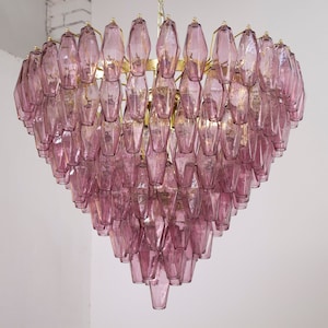 Large suspension chandelier Made in Italy polyhedrons color amethyst in Murano glass, Venini vintage style lighting