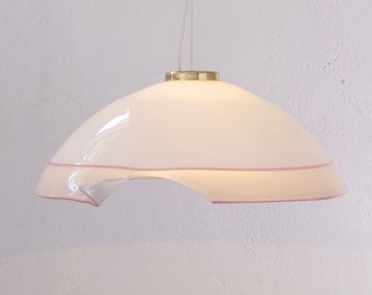 Large pendant lamp italian design 1980s white Murano glass with rose gray trim Ø56 cm, brass frame