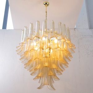 Large italian pendant lamp Petali Ø80 cm Made in Italy Murano glass gold