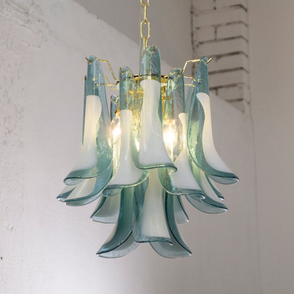 Lampe à suspension Petali Ø45 cm Made in Italy en verre de Murano bleu sarcelle et blanc, lustre design de style vintage