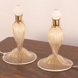 Elegant Set of 2 Murano glass table lamps in transparent crystal and gold leaf color, handmade Made in Italy