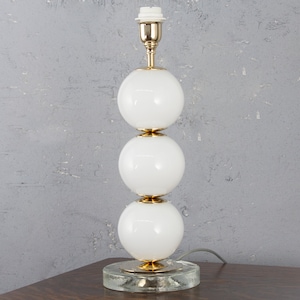 Italian Table lamp white color Murano blown glass balls with glass base and brass, handmade Made in Italy