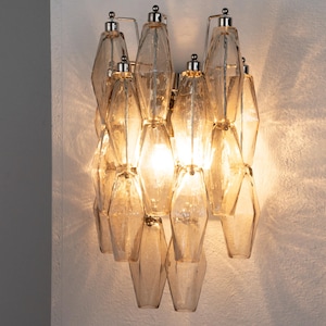 Wall sconce with poliedri in Murano glass Smoky color Made in Italy, vintage style wall lamp