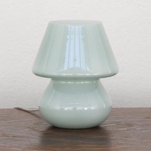 Green vintage Murano glass mushroom lamp height 18cm, Made in Italy design table lamp