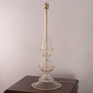 Big Murano glass crystal and gold table lamp with artistic decorations, height 73 cm handmade Made in Italy