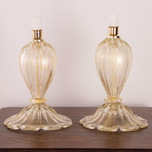 Set of 2 Murano glass table lamps in transparent color and gold leaf, elegant handmade lighting Made in Italy