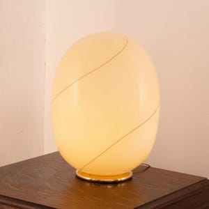 Egg lamp, Vintage Murano glass Ivory color Table light, Made in Italy