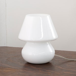 Italian White Puffed Mushroom small Lamp, table lamp h 18cm, Murano glass vintage Made in Italy