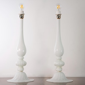 Pair of Murano glass table lamps white color, handmade Made in Italy Venetian design lighting