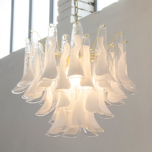 Large pendant lamps Petali Ø65 cm Made in Italy Murano glass, vintage style chandelier lighting