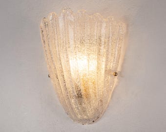 Wall light fixture scalloped Murano Glass, Clear Soft lighting, Italy