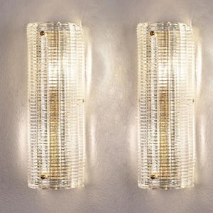 Ensemble d'appliques murales : Verre de Murano à texture optique, cadre en laiton style Art déco