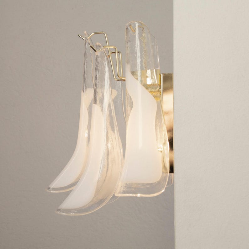 Murano Glass Sconce - Five Clear and White Petali Mid-Century Italian wall light image 8