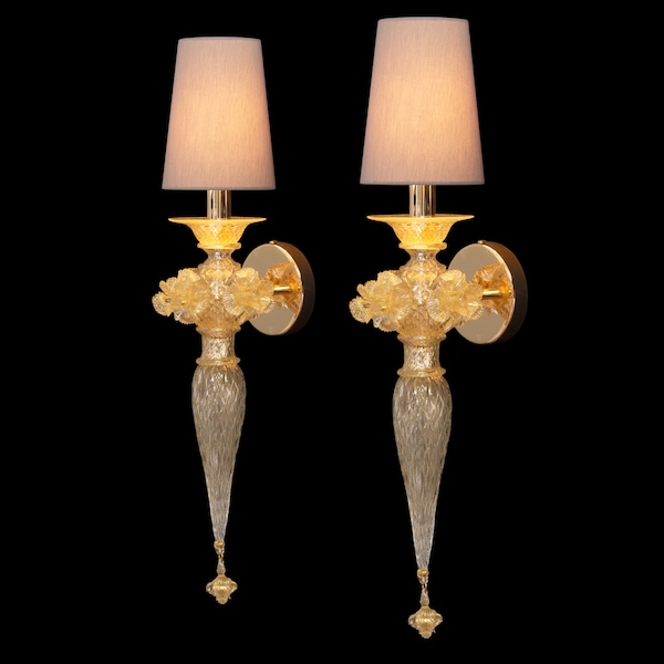 Set of 2 venetian Murano glass wall sconces with lampshade, gold color glass handmade in Italy