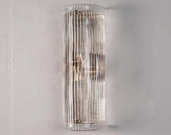 Wandkandelaar van Muranoglas - decoratieve verticale geribbelde textuur, messing afwerking