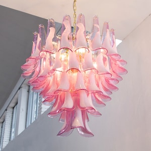 Delicious Petali suspension lamp Ø70 cm fuchsia and white Made in Italy Murano glass, vintage chandelier