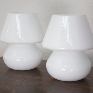 Set of 2 Italian White Puffed Mushroom small Lamp, table lamp h 18cm, Murano glass Made in Italy