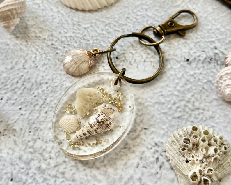 Beach Resin Keychain, Florida Souvenir, Gold Ocean Themed Gift, Coastal ...
